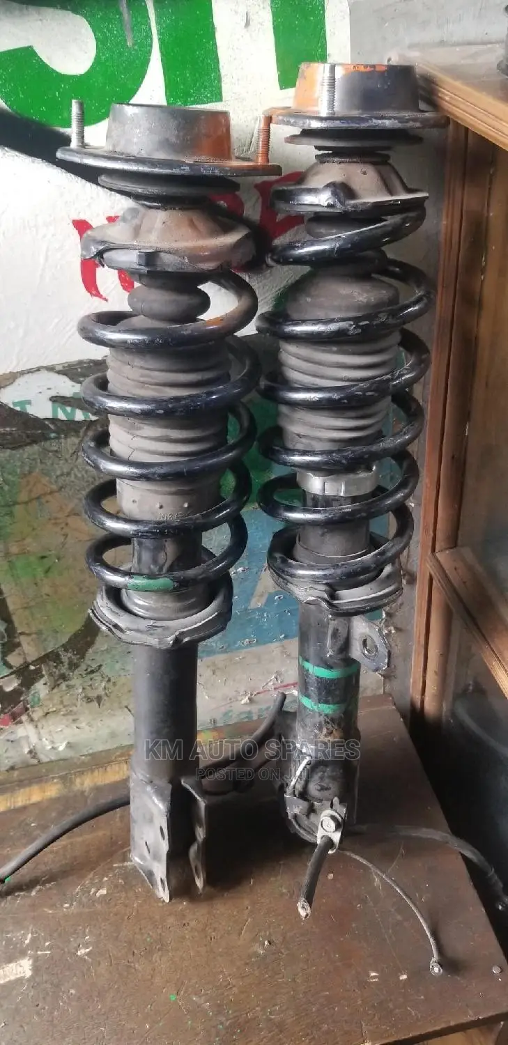 Toyota Passo Sette Shock, Front Complete.