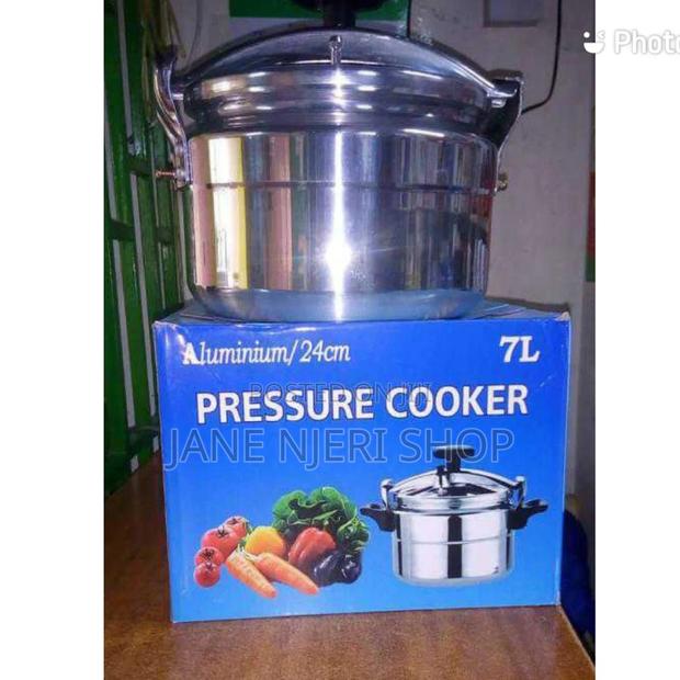 7liter Pressure Cooker - main view