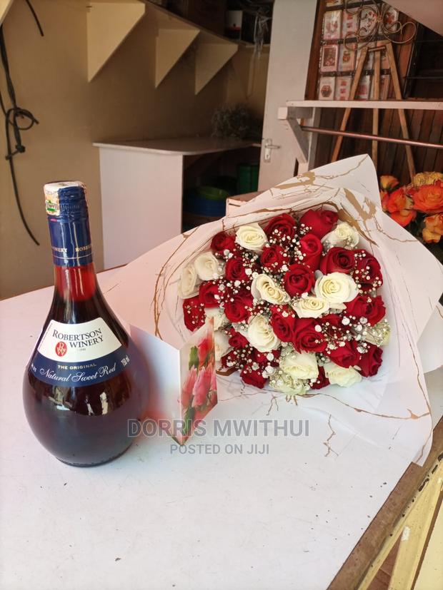 Flower Bouquets With Wine - main view