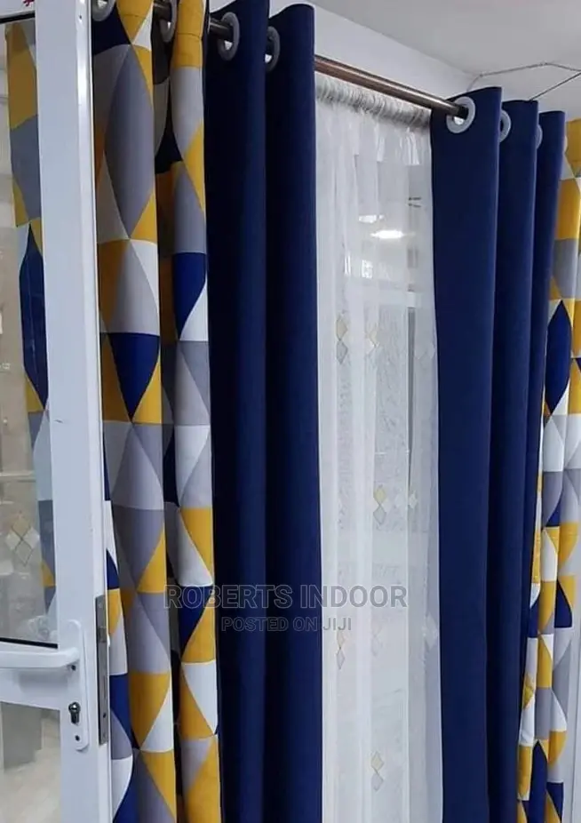 Blended Plain and Print House Curtain