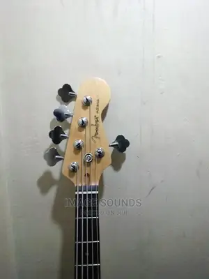 Bass Guitar 4 String, Fender