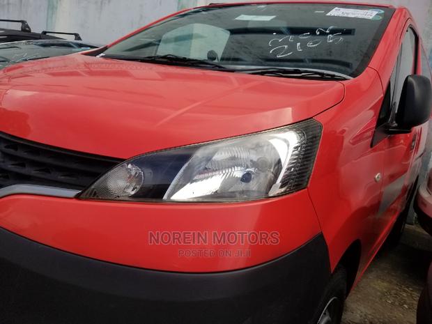 Nissan NV200 SV 2015 Orange - thumbnail 3