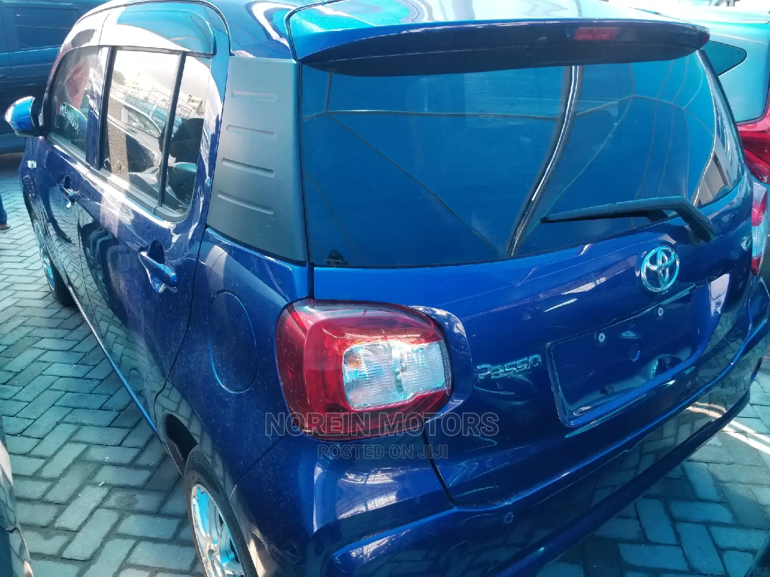 Toyota Passo 1.0 FWD 2015 Blue