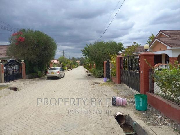3bdrm Bungalow in Kitengela for Rent - thumbnail 11