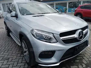 Mercedes-Benz GLE-Class 2016 Silver