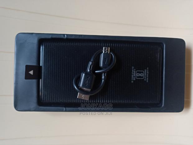 Oroimo Ultimate Slim Toast 10 Lite Powerbank - thumbnail 8