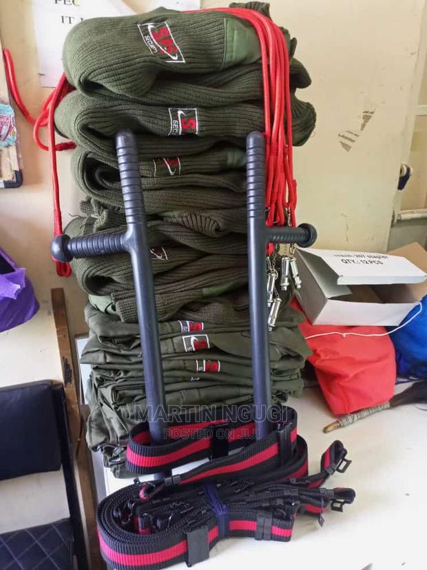 Security Uniforms Different Quality - thumbnail 3