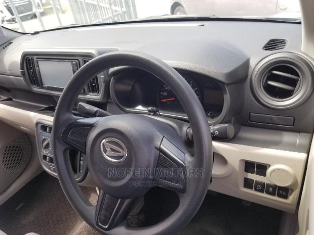 Daihatsu Boon 2015 Silver - thumbnail 6