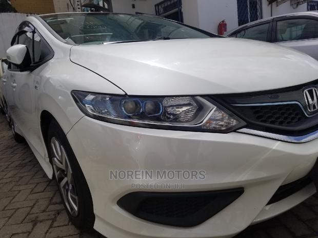 Honda Jade 1.5 Hybrid 2015 Pearl
