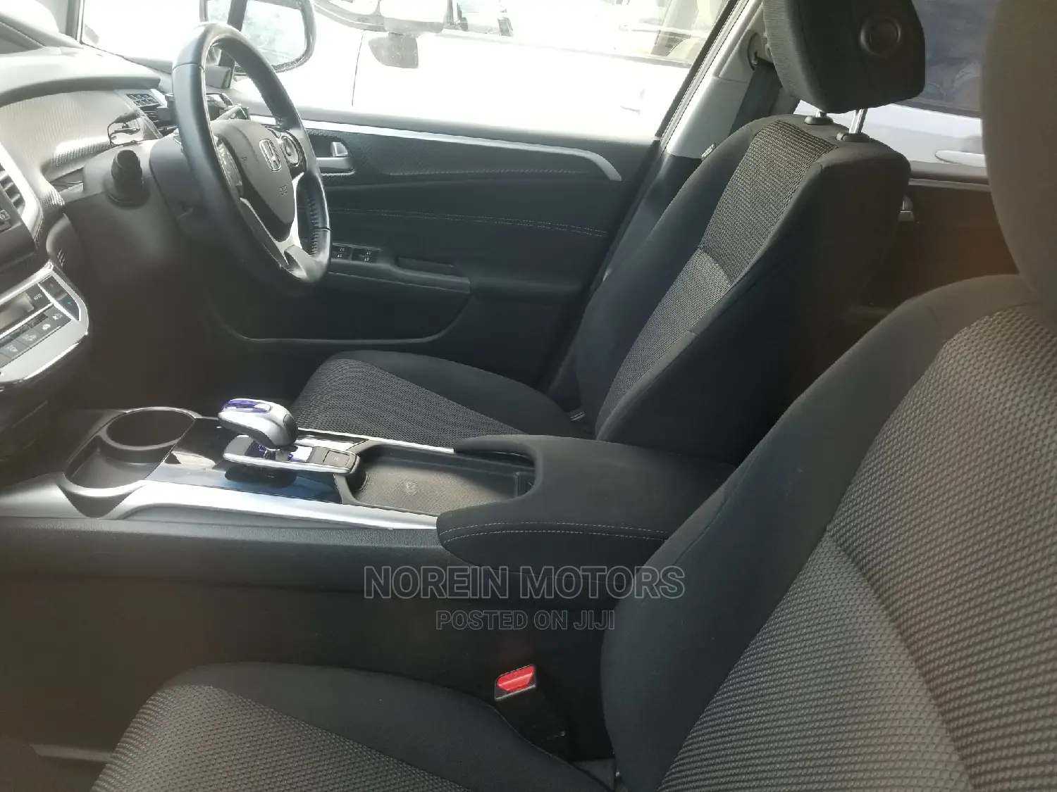 Honda Jade 1.5 Hybrid 2015 Pearl