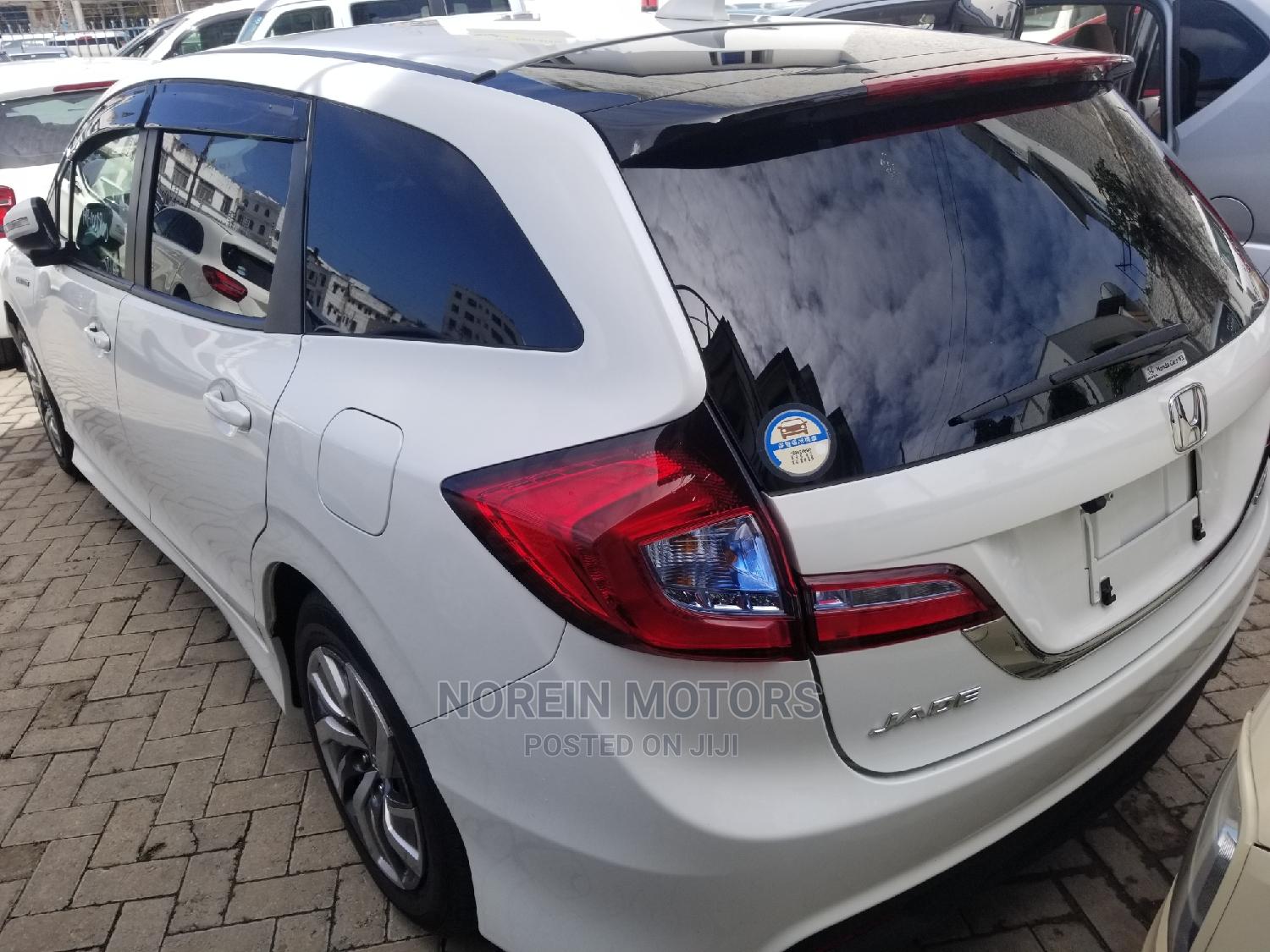 Honda Jade 1.5 Hybrid 2015 Pearl in Mombasa CBD Cars, Norein