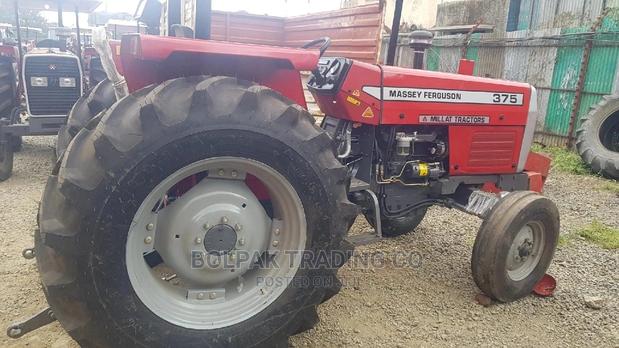 Massey Ferguson Fresh - main view