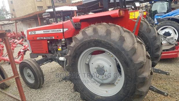 Massey**Ferguson . - thumbnail 3