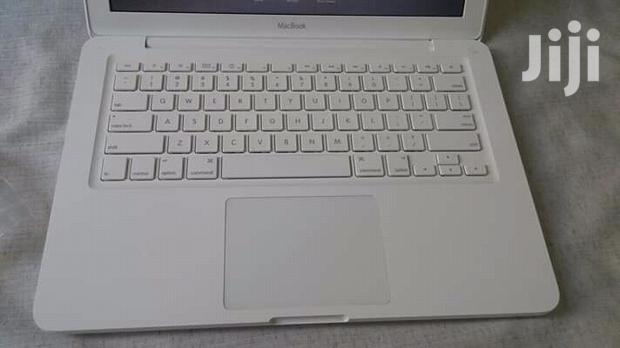 Laptop Apple MacBook 4GB Intel Core 2 Duo HDD 320GB - thumbnail 3