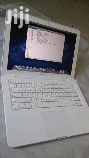 Laptop Apple MacBook 4GB Intel Core 2 Duo HDD 320GB - thumbnail 2