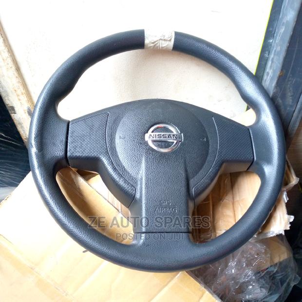 Nissan Tidaa Airbag