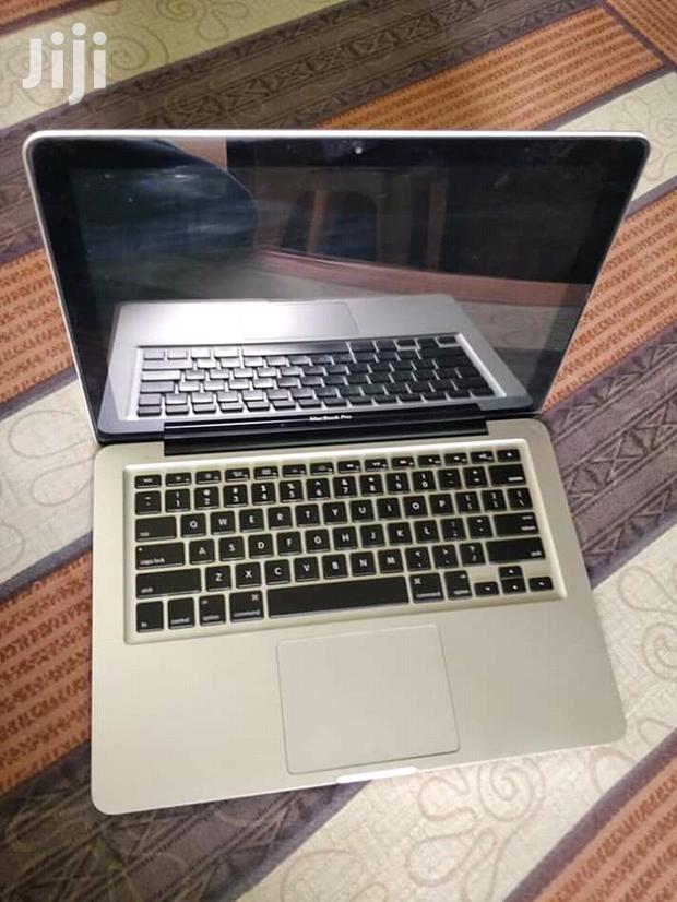 Laptop Apple MacBook Pro 4GB Intel Core i5 HDD 500GB - main view