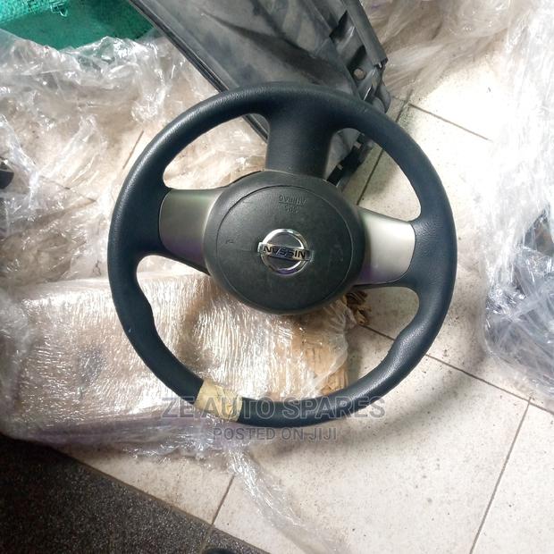 Nissan March Airbag