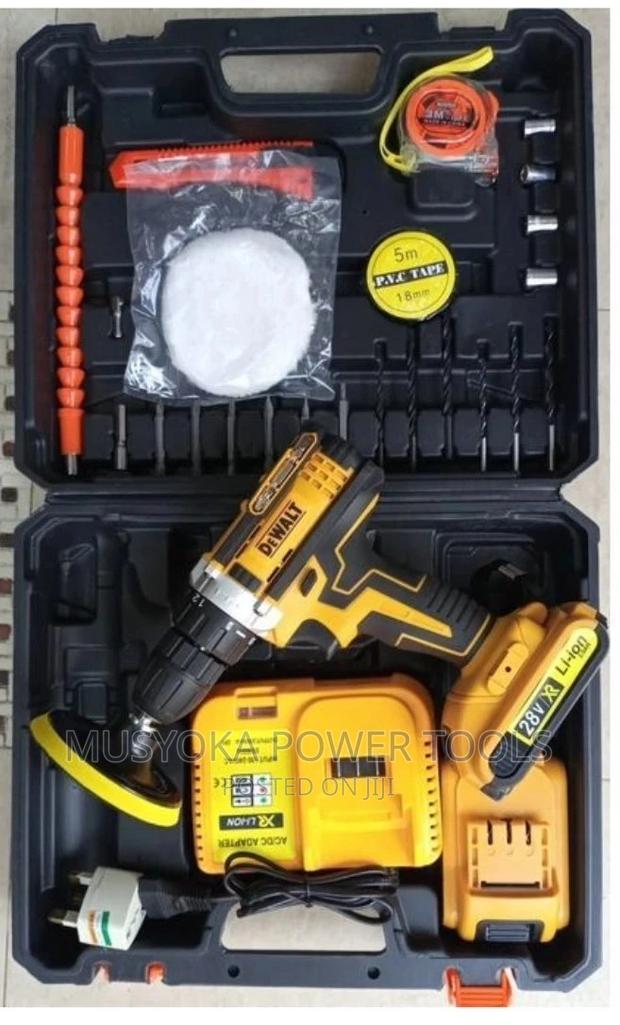 Dewalt 28V Cordless Electric Drill 28PC Tool Set