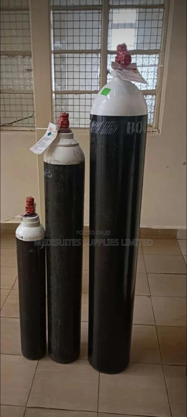 Oxygen Cylinders Withoxygen - main view