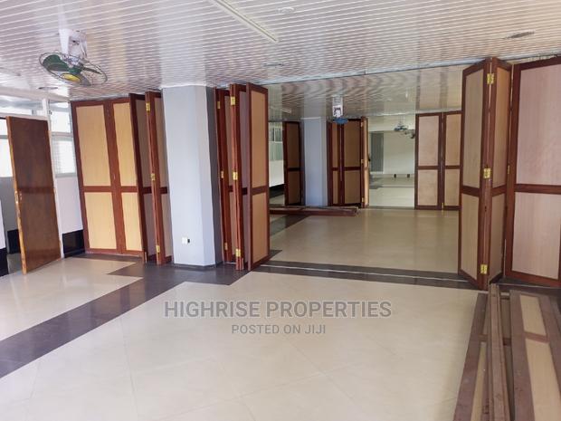Fantastic 4000sq Ft Office Space - thumbnail 6