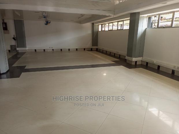 Fantastic 4000sq Ft Office Space - thumbnail 7