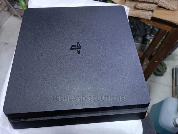Black Playstation 4 Slim Used, Ps4 Slim - main view