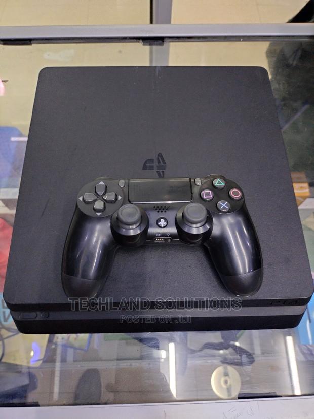 Black Playstation 4 Slim Used, Ps4 Slim - thumbnail 2