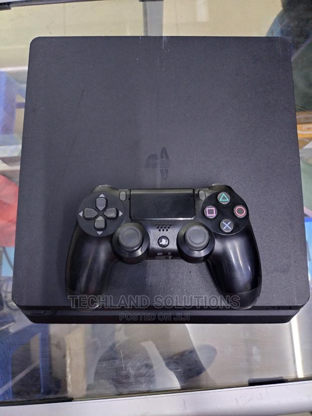 Black Playstation 4 Slim Used, Ps4 Slim - thumbnail 3