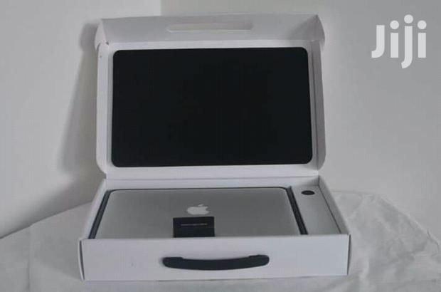 Laptop Apple MacBook Pro 4GB Intel Core i5 HDD 500GB - main view