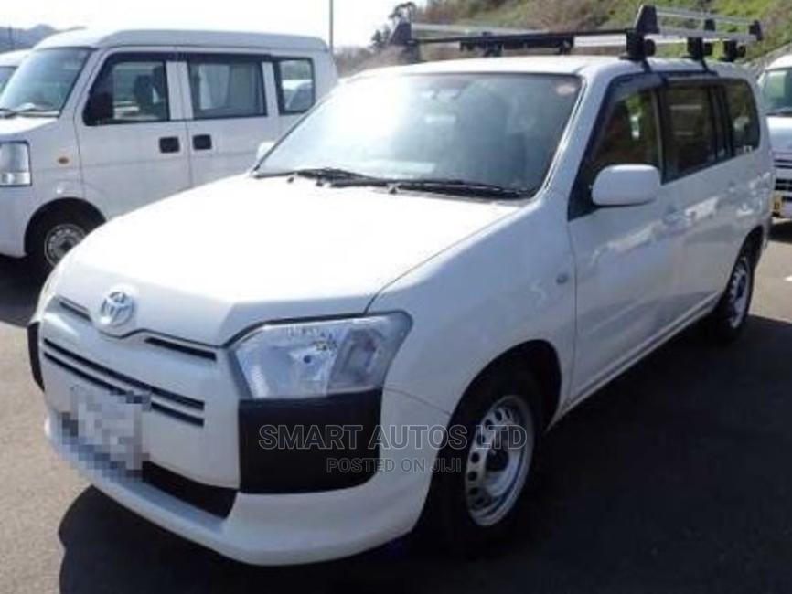 Toyota probox 2017
