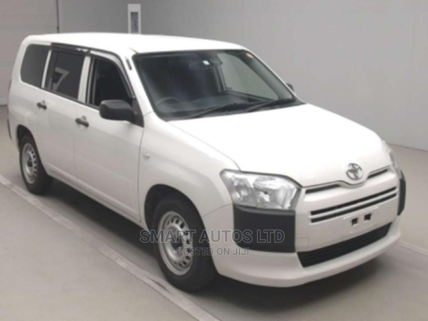Toyota probox 2017