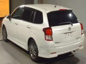 Toyota Corolla Fielder 2015 White