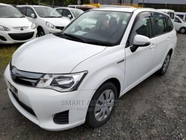 Toyota Corolla Fielder 2015 White