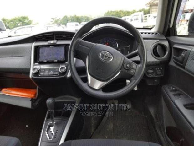 Toyota Corolla Fielder 2015 White - thumbnail 3