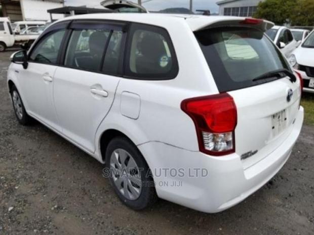 Toyota Corolla Fielder 2015 White - thumbnail 6