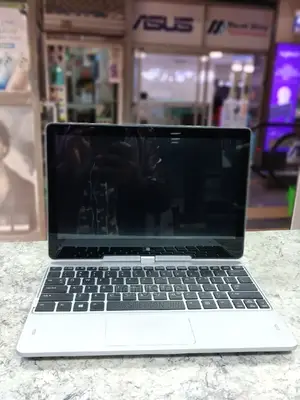 Laptop HP EliteBook Revolve 810 G3 Tablet 8GB Intel Core I5 SSD 256GB