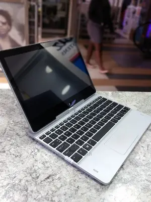 Laptop HP EliteBook Revolve 810 G3 Tablet 8GB Intel Core I5 SSD 256GB