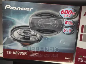 Pioneer 600 Watts Oval Midrange Speakers