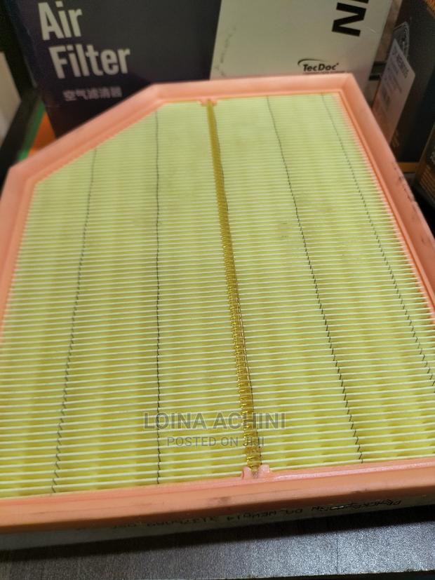 Volvo XC90 Air Filter. - main view