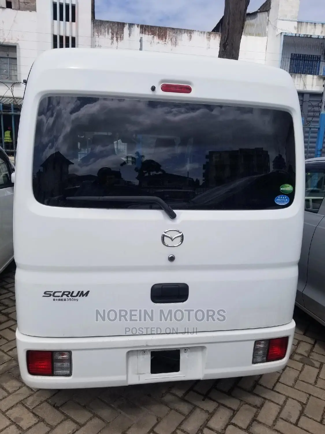 Mazda Scrum 0.7 RWD 2014 White