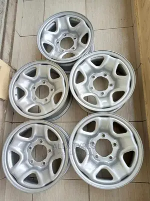 Size 16 Inches Landcruiser QC Rims Set