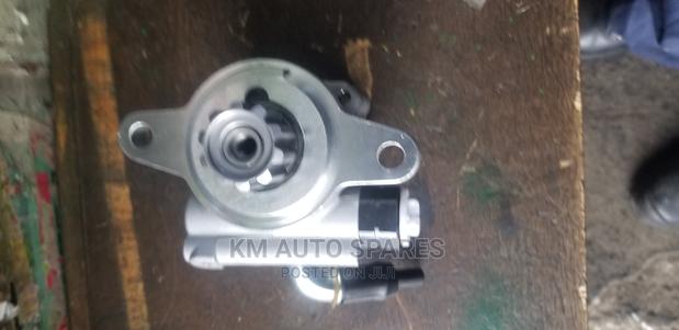 Toyota 1kd Power Steering Pump for Prado, Hilux, Hiace.