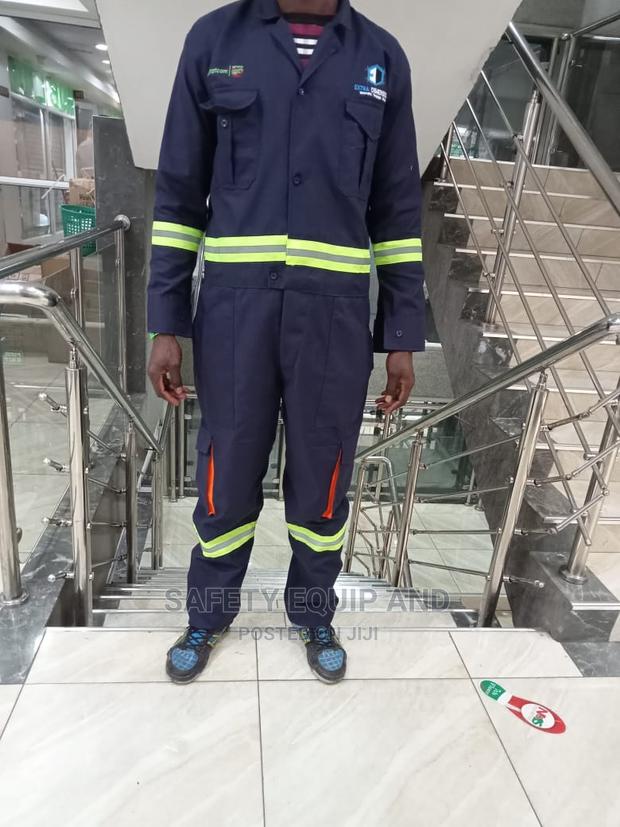 Overalls/High Visibility Coveralls - thumbnail 2