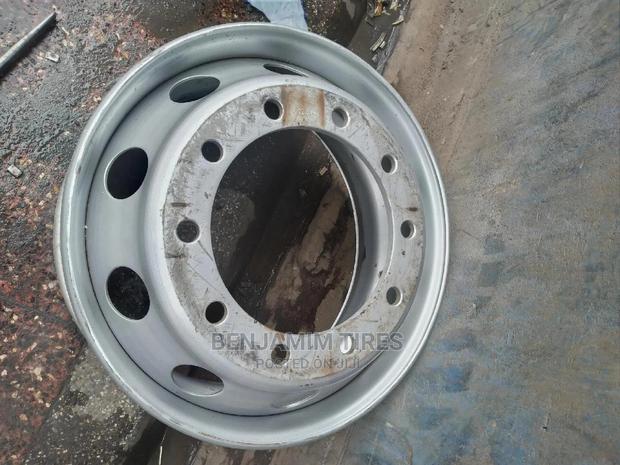 Rims Sizes 22.5 For Trucks Tubeles  1o Holes - thumbnail 2