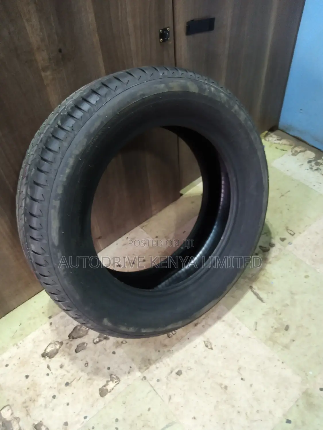 205/60r16 Bridgestone Tyre