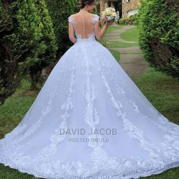 Classic Customised Wedding Gowns - thumbnail 4