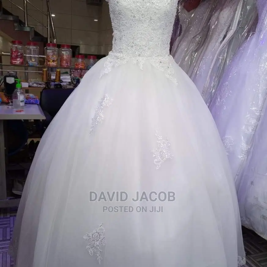 Classic Customised Wedding Gowns