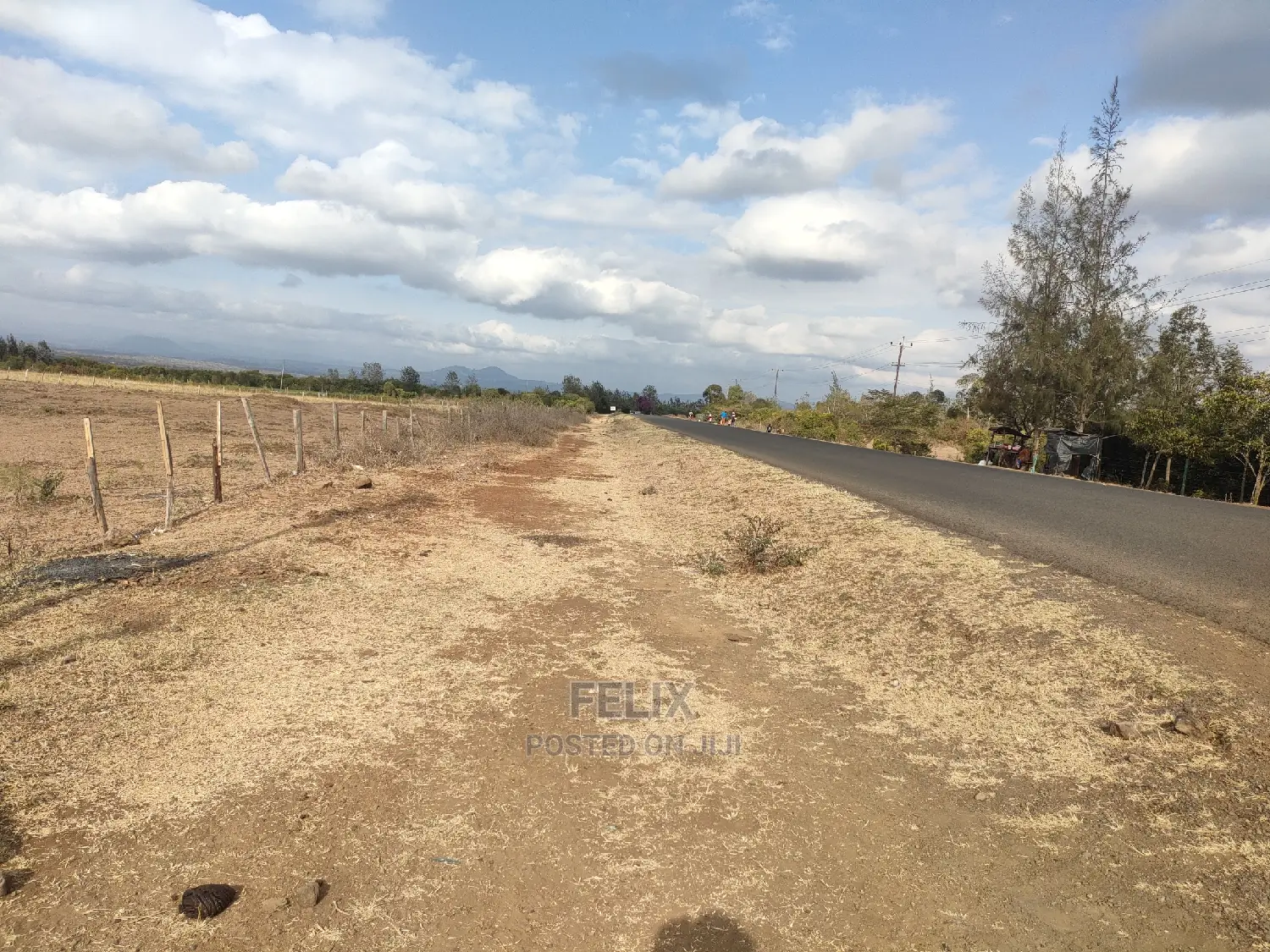 Chaka 2.5 Acres Main Tarmcac Honi/Brookside Road