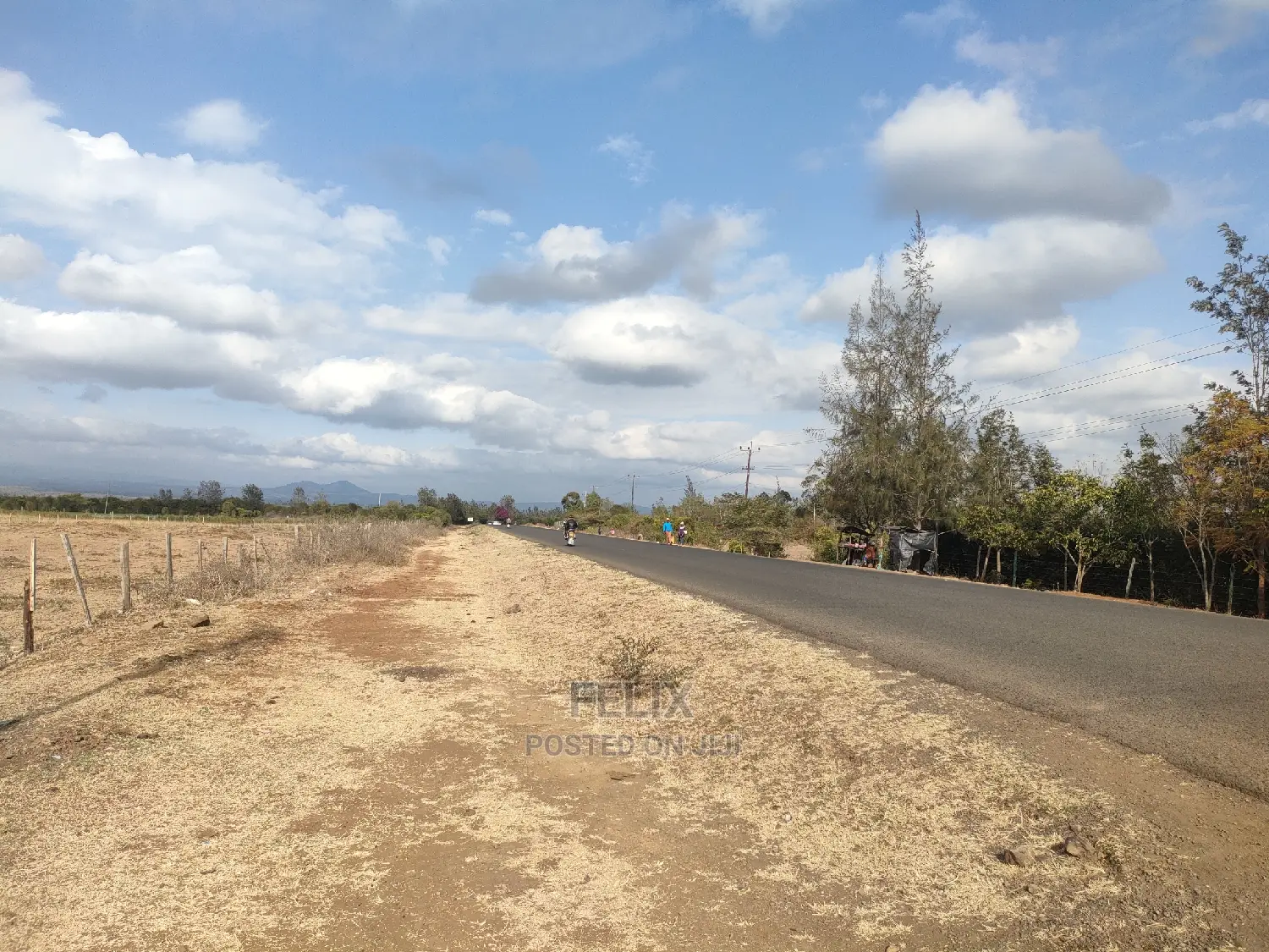 Chaka 2.5 Acres Main Tarmcac Honi/Brookside Road